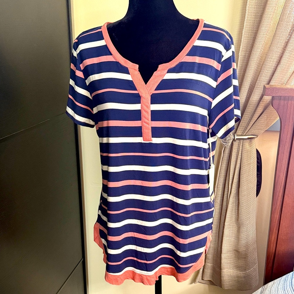Dept. 222 Dolce Vita luxe fitted striped tee (L). NWT